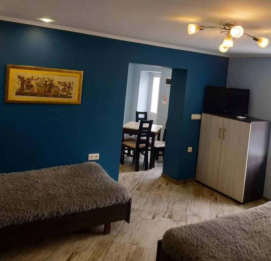 Franko93 Otel Berehove  Dış mekan fotoğraf